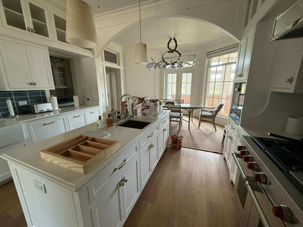 Cabinets and Detailed Painting Finishes